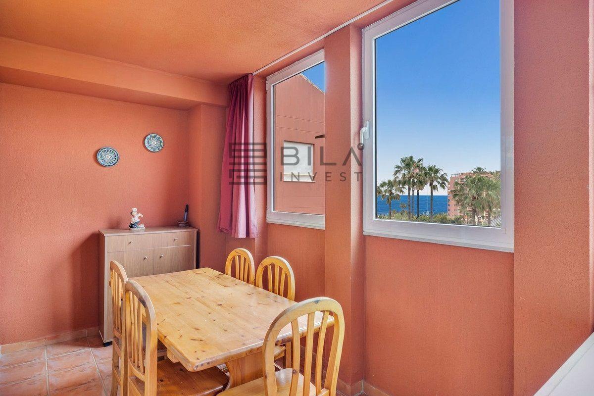 Flat for Sale in Benalmádena
