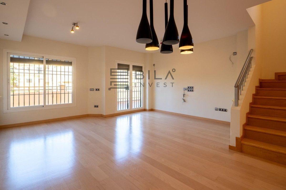 Chalet for Sale in Fuengirola