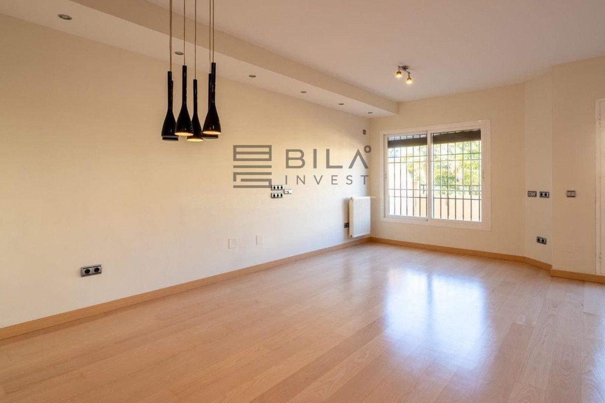 Chalet for Sale in Fuengirola