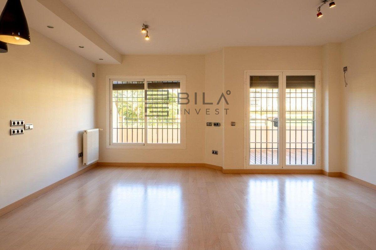 Chalet for Sale in Fuengirola