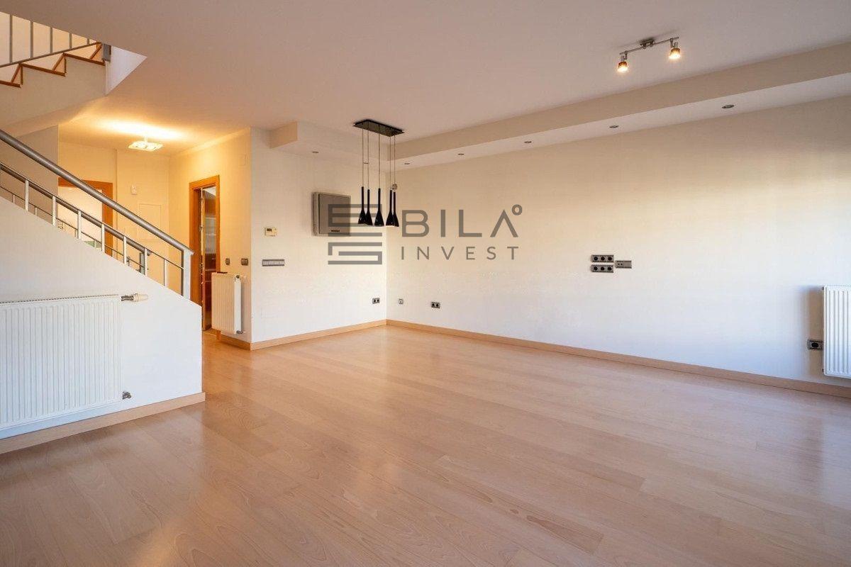 Chalet for Sale in Fuengirola