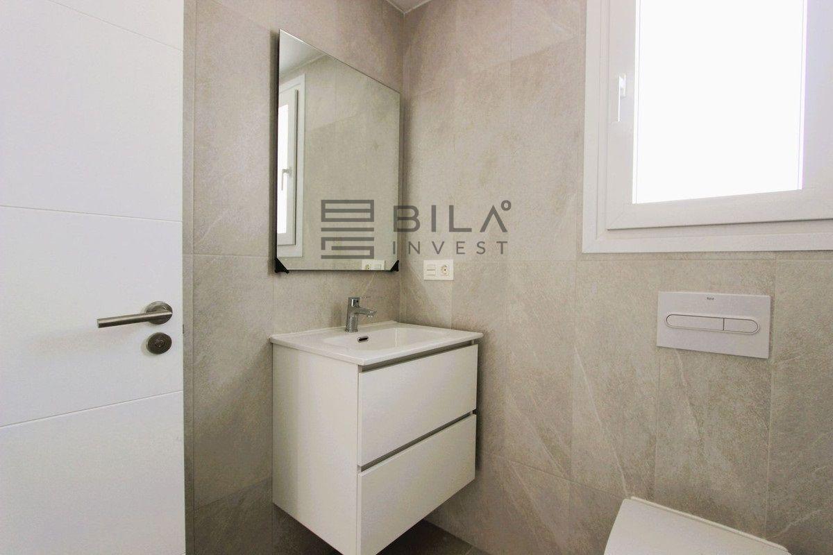 Flat for Sale in Mijas