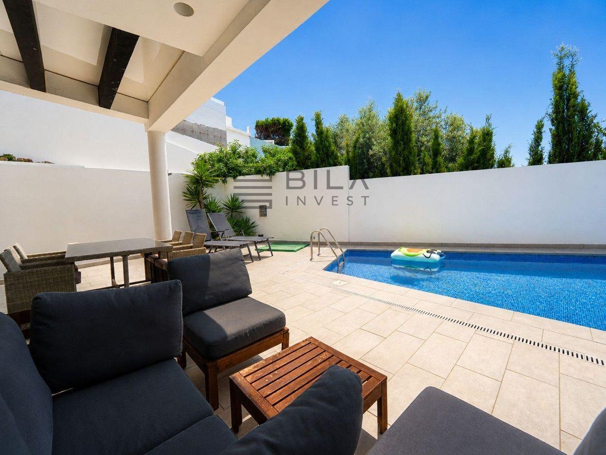 Chalet for Sale in Fuengirola