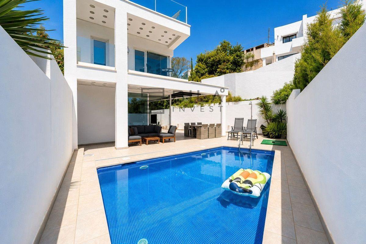 Chalet for Sale in Fuengirola