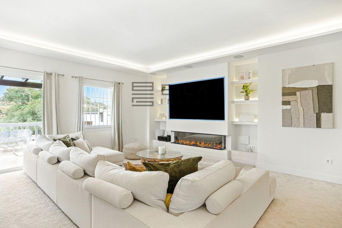 Chalet for Sale in Mijas