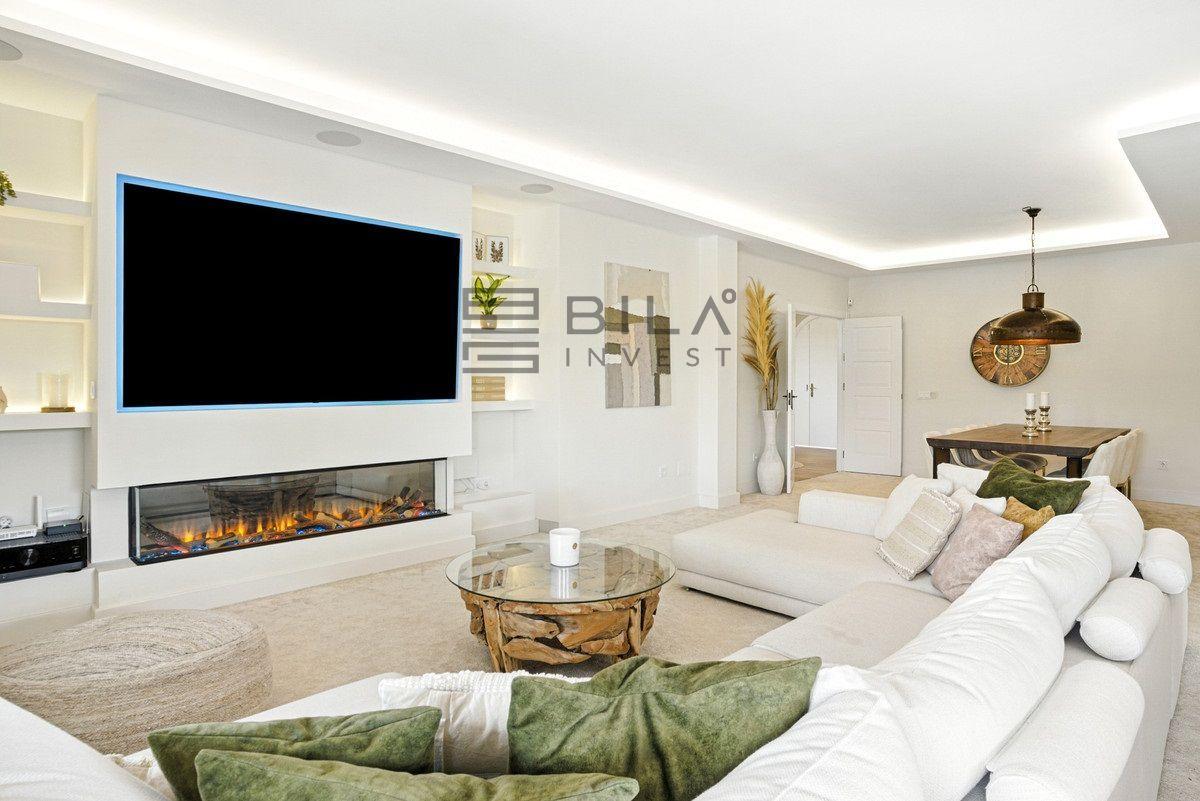Chalet for Sale in Mijas