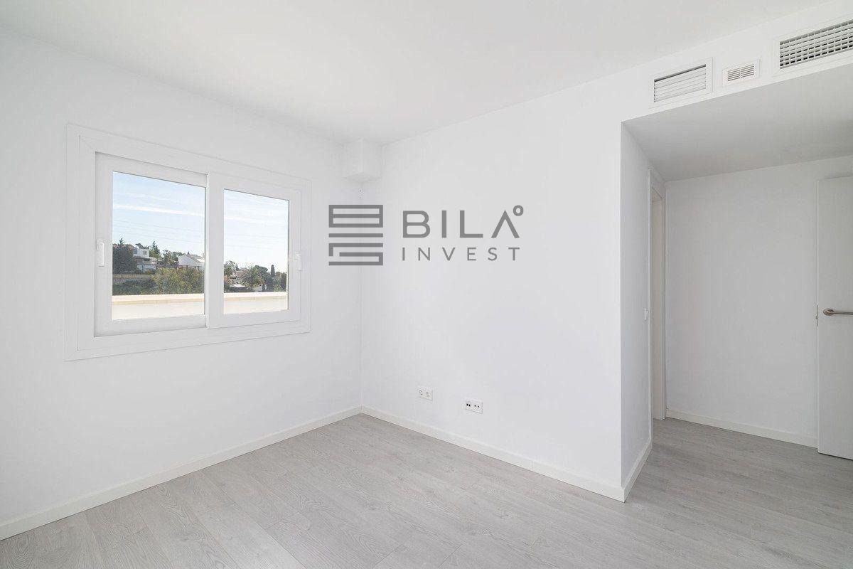 Flat for Sale in Fuengirola