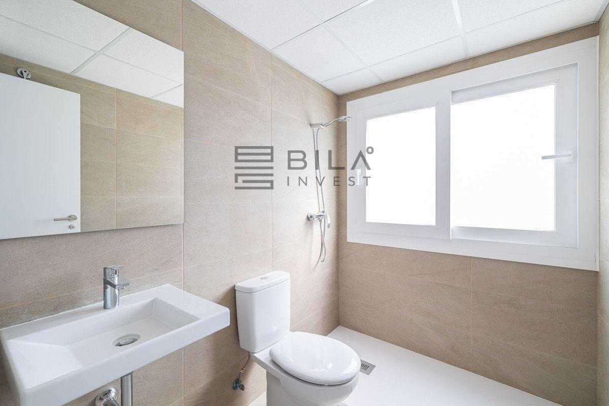 Flat for Sale in Fuengirola
