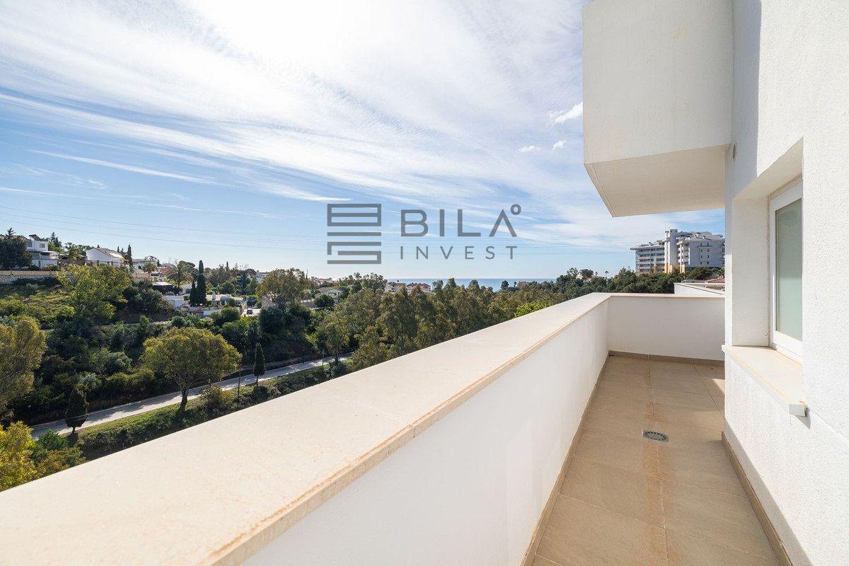 Flat for Sale in Fuengirola
