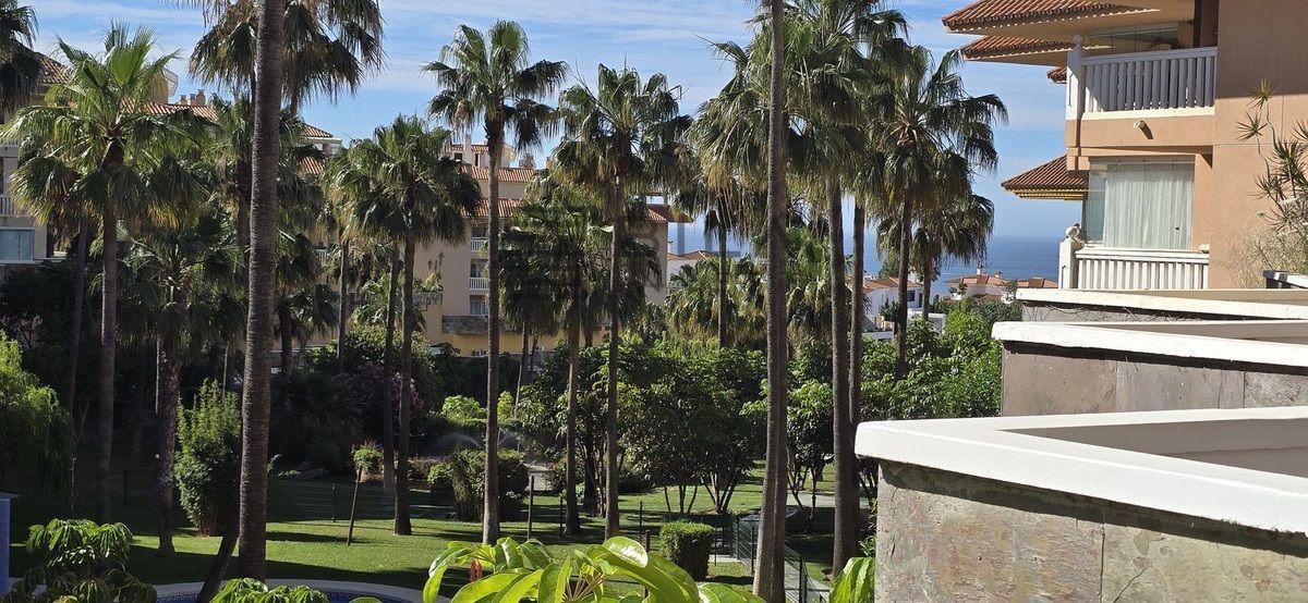 Flat for Sale in Fuengirola