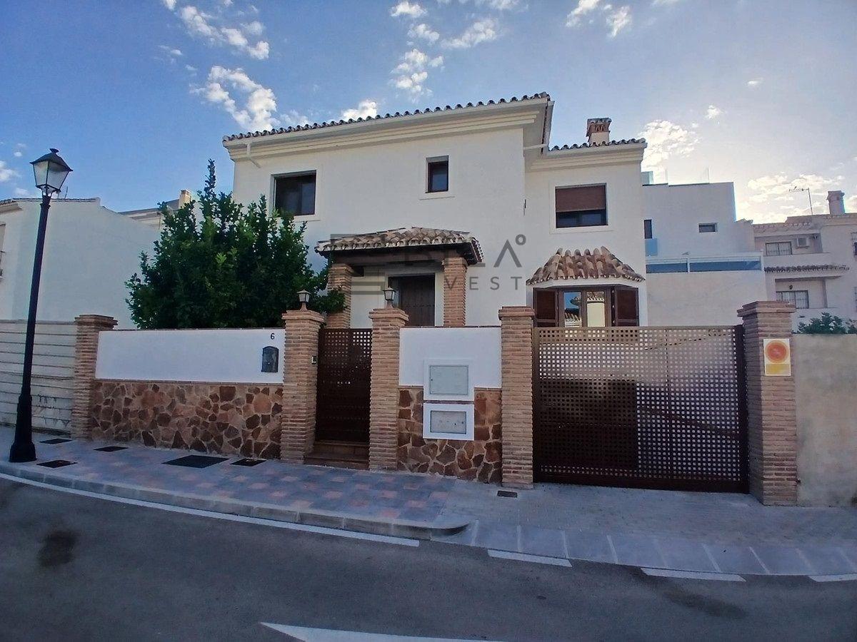 Chalet for Sale in Fuengirola