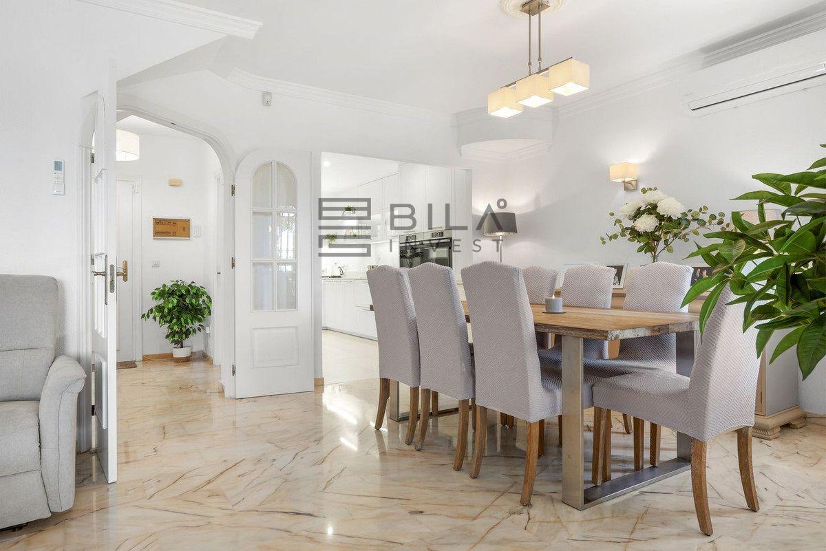 Chalet for Sale in Mijas