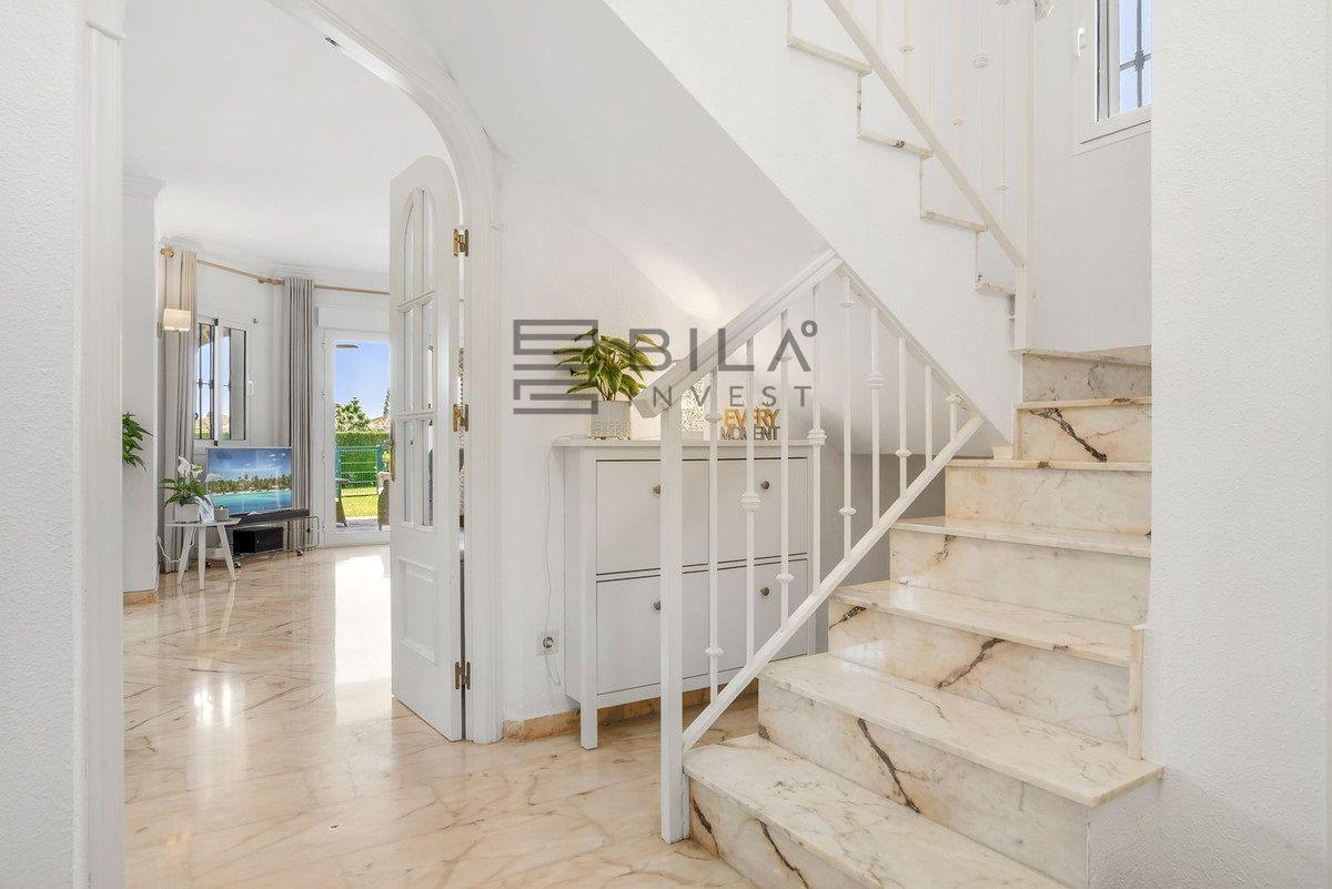 Chalet for Sale in Mijas