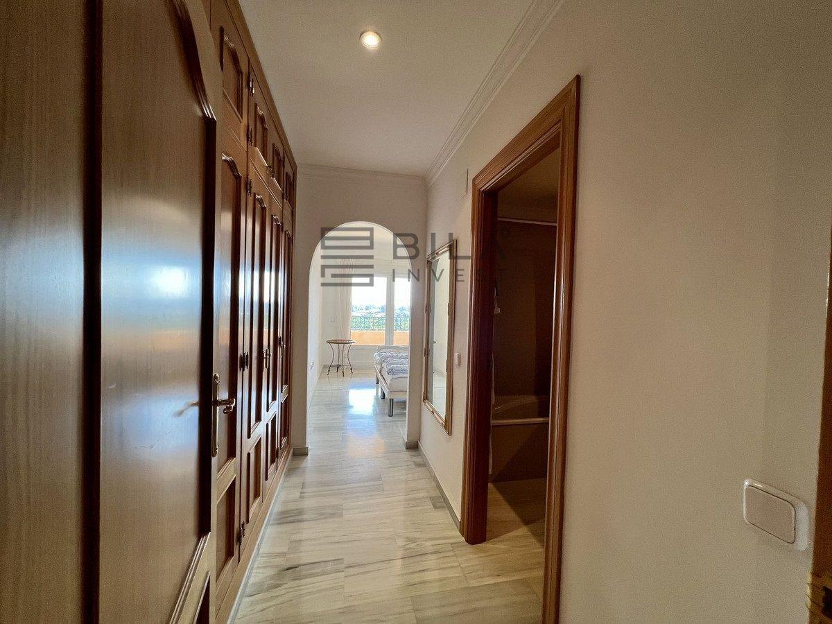 Flat for Sale in Mijas