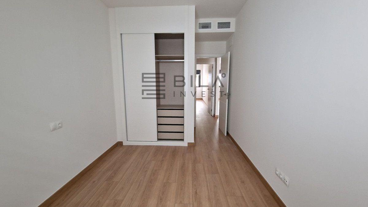 Flat for Sale in Fuengirola