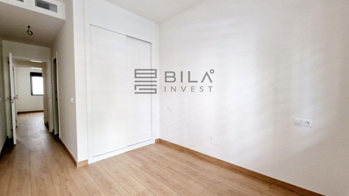 Flat for Sale in Fuengirola