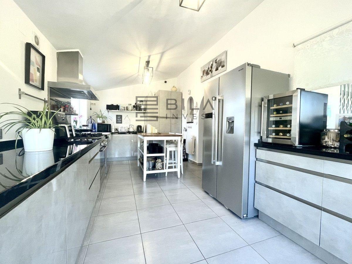 Chalet for Sale in Mijas