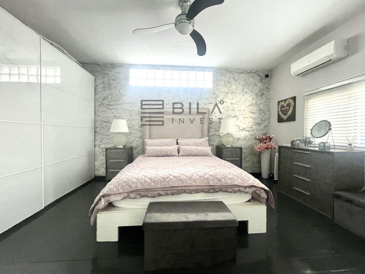 Chalet for Sale in Mijas