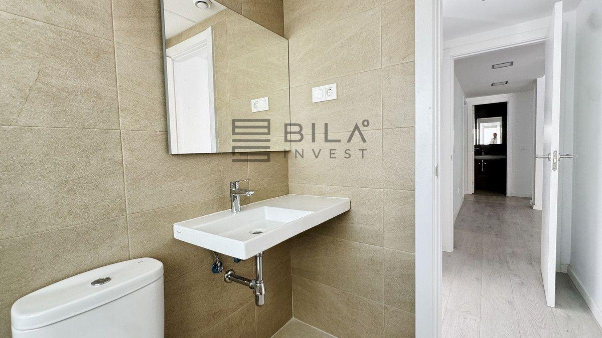 Flat for Sale in Fuengirola