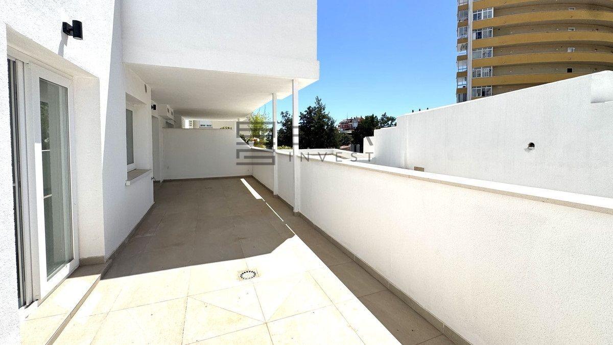 Flat for Sale in Fuengirola
