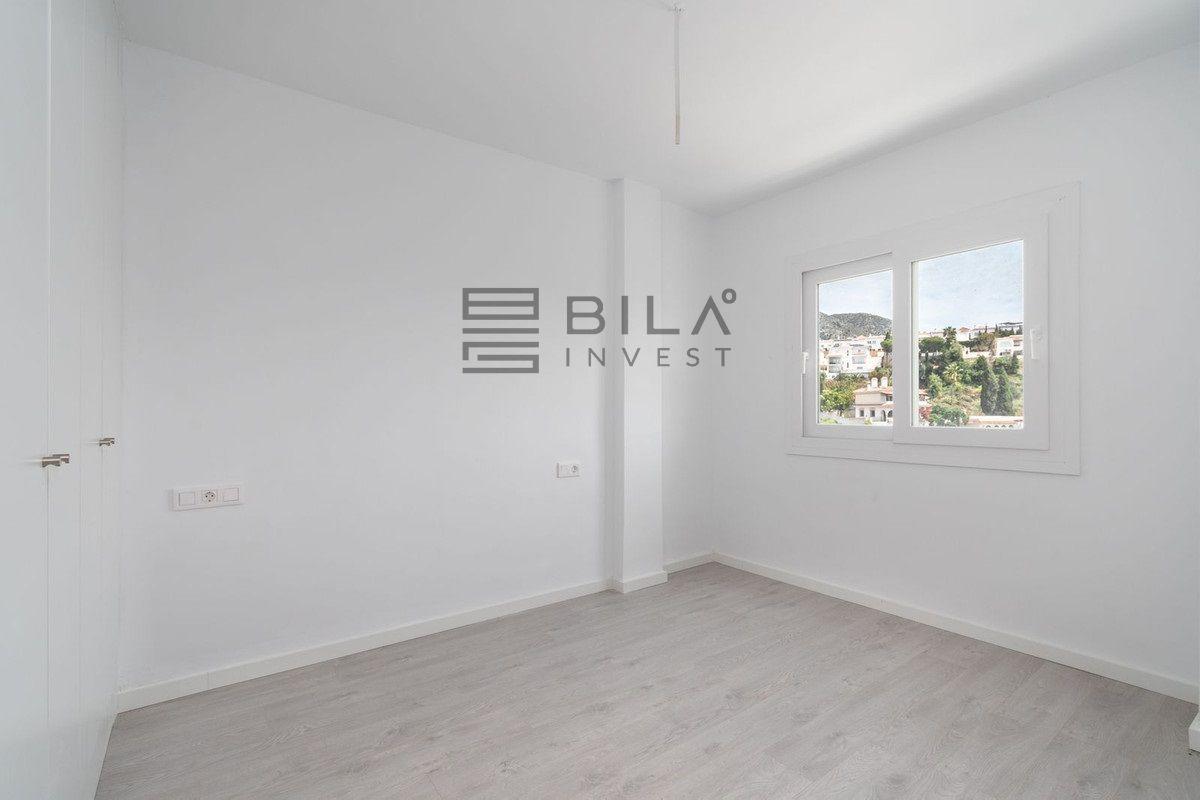 Flat for Sale in Fuengirola