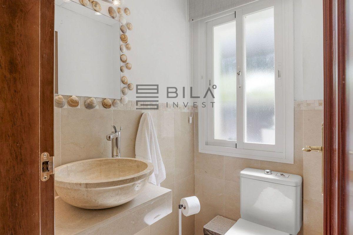 Chalet for Sale in Mijas
