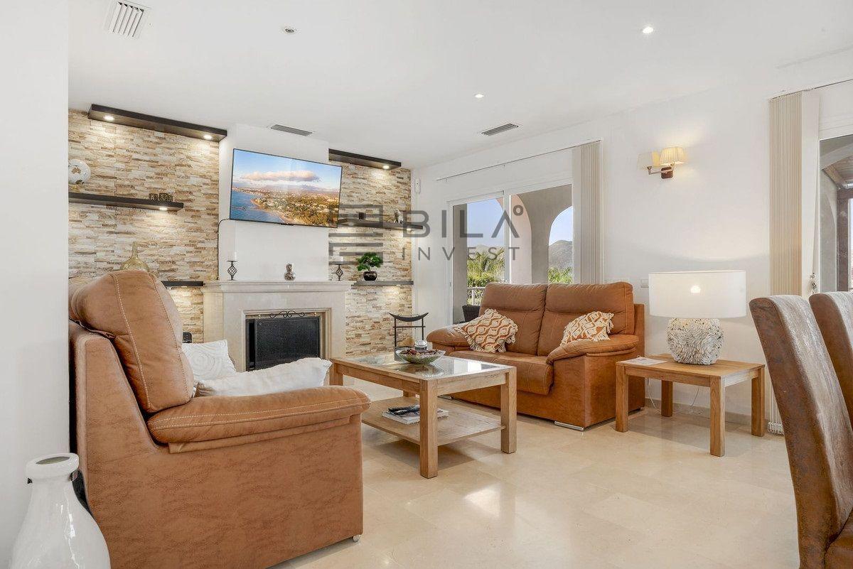 Chalet for Sale in Mijas