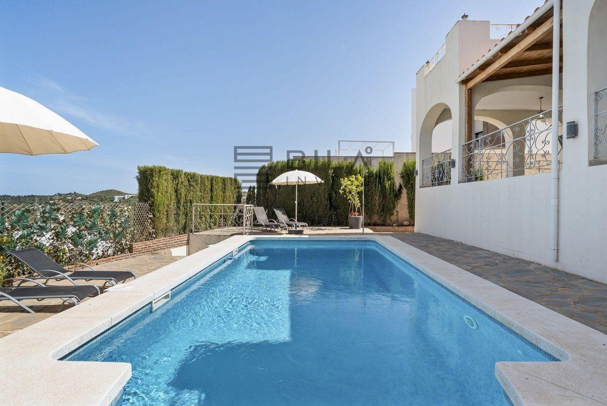 Chalet for Sale in Mijas