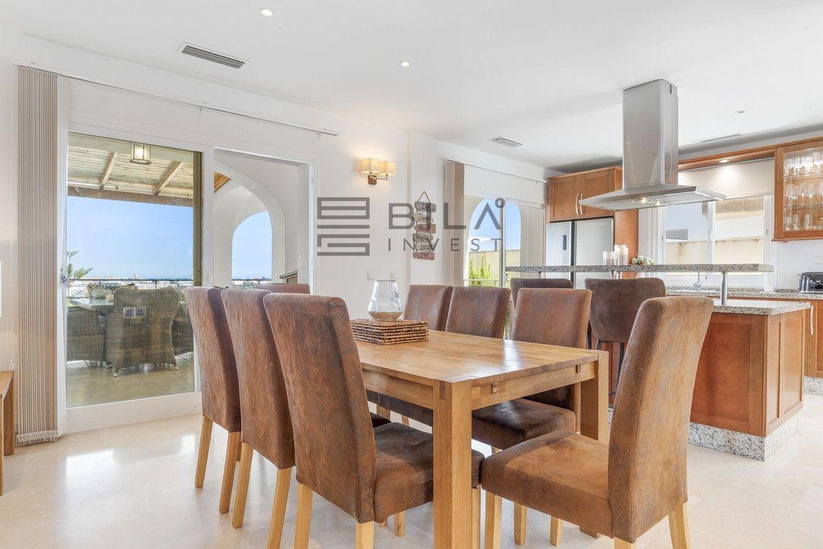 Chalet for Sale in Mijas