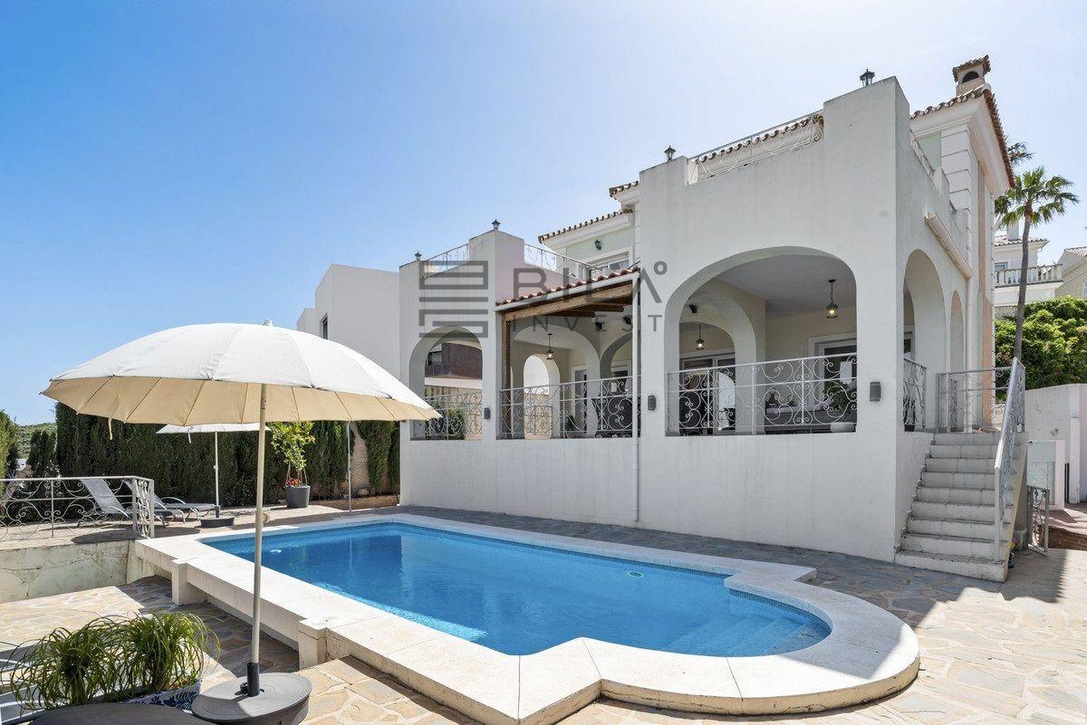 Chalet for Sale in Mijas