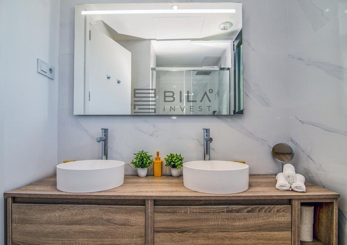Flat for Sale in Fuengirola