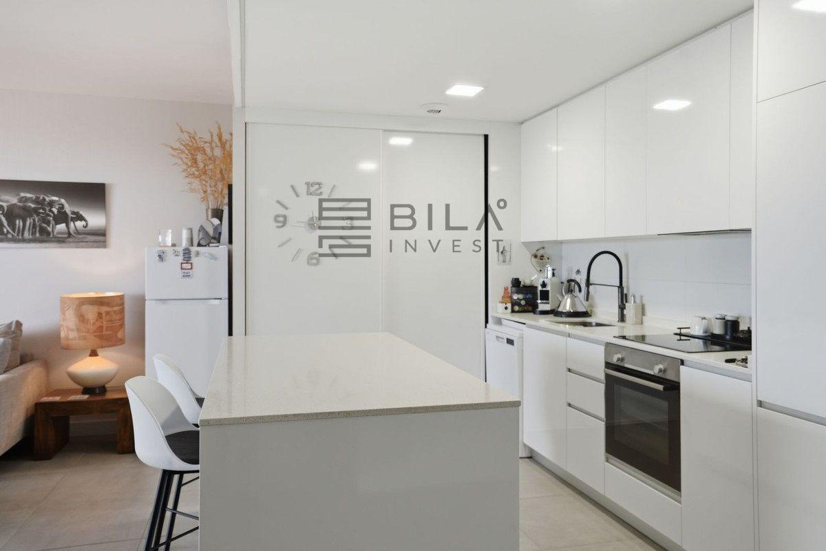 Flat for Sale in Benalmádena