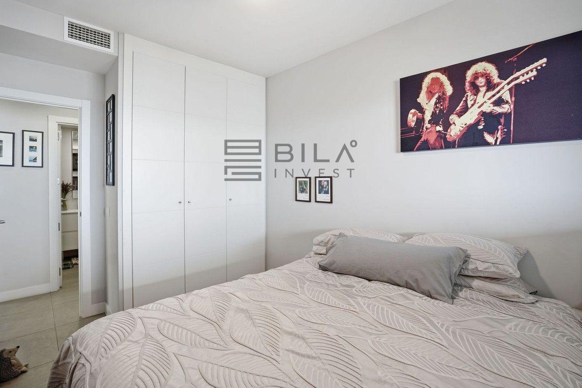 Flat for Sale in Benalmádena