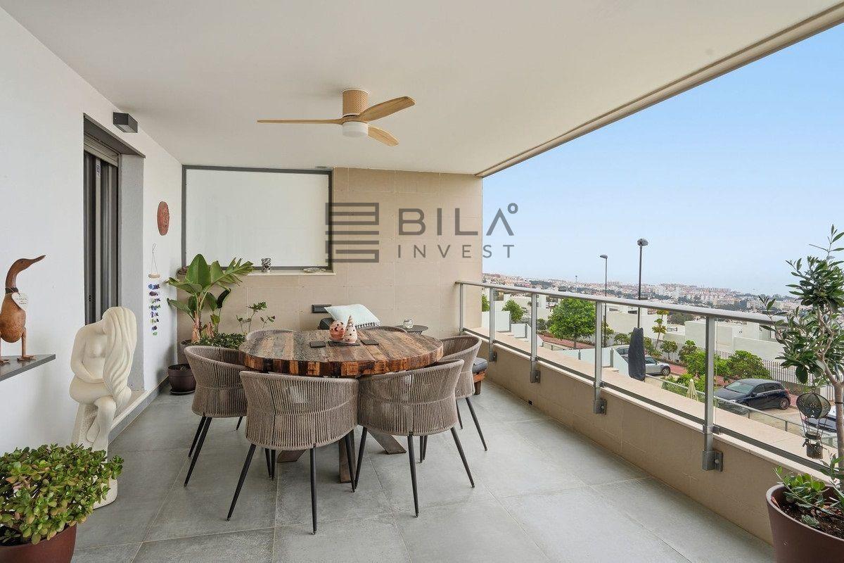 Flat for Sale in Benalmádena