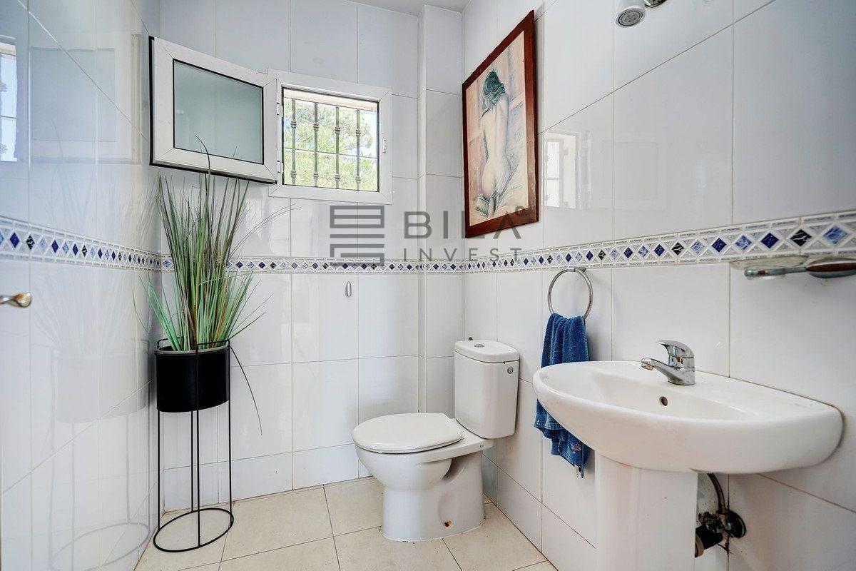 Chalet for Sale in Fuengirola