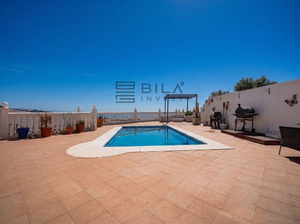 Chalet for Sale in Fuengirola