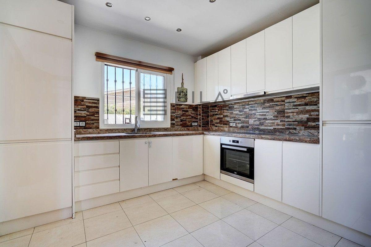 Chalet for Sale in Fuengirola