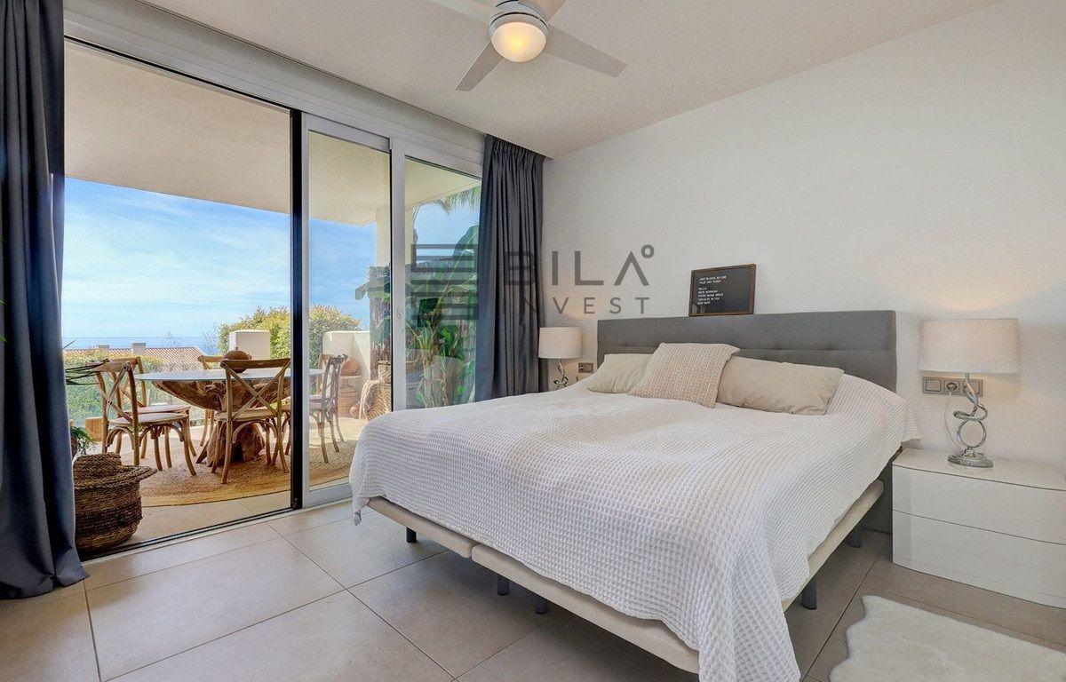 Flat for Sale in Benalmádena