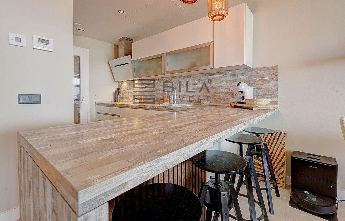 Flat for Sale in Benalmádena