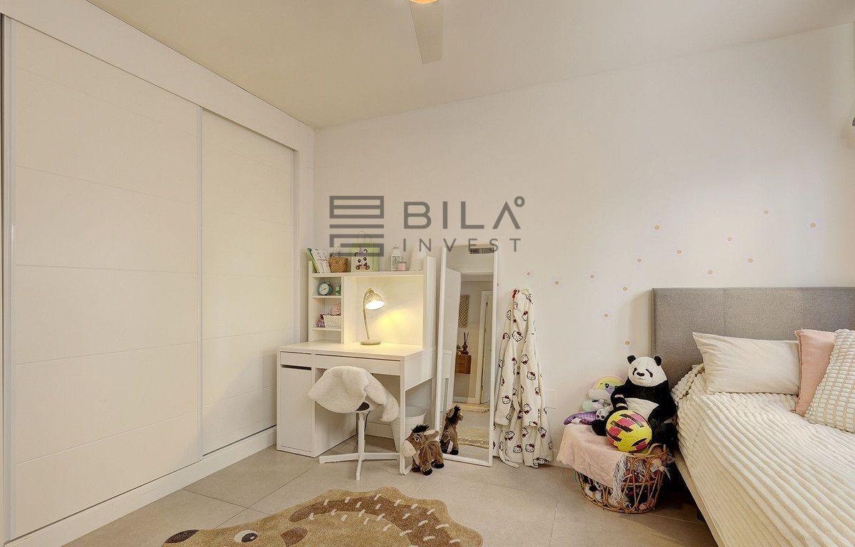 Flat for Sale in Benalmádena