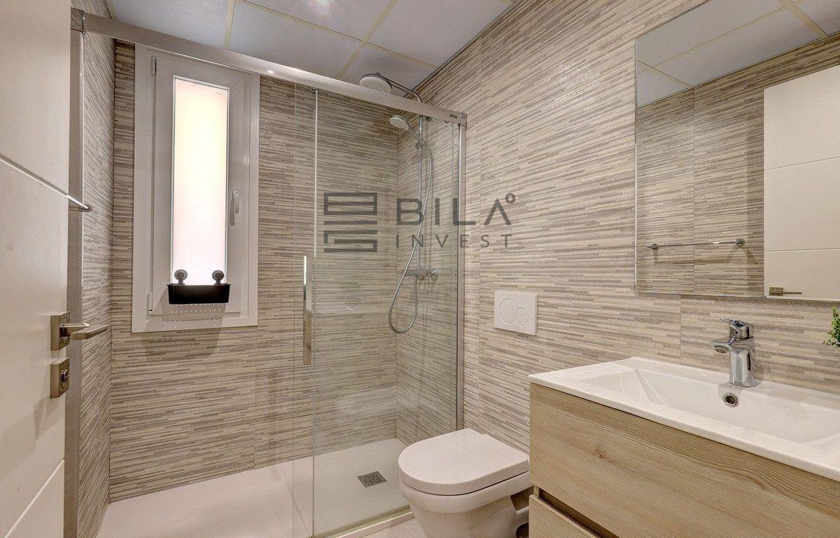 Flat for Sale in Benalmádena