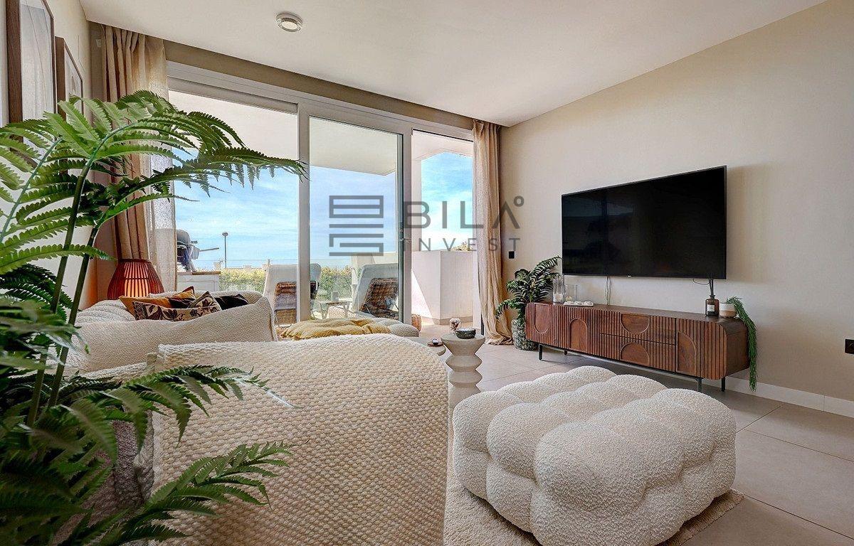 Flat for Sale in Benalmádena