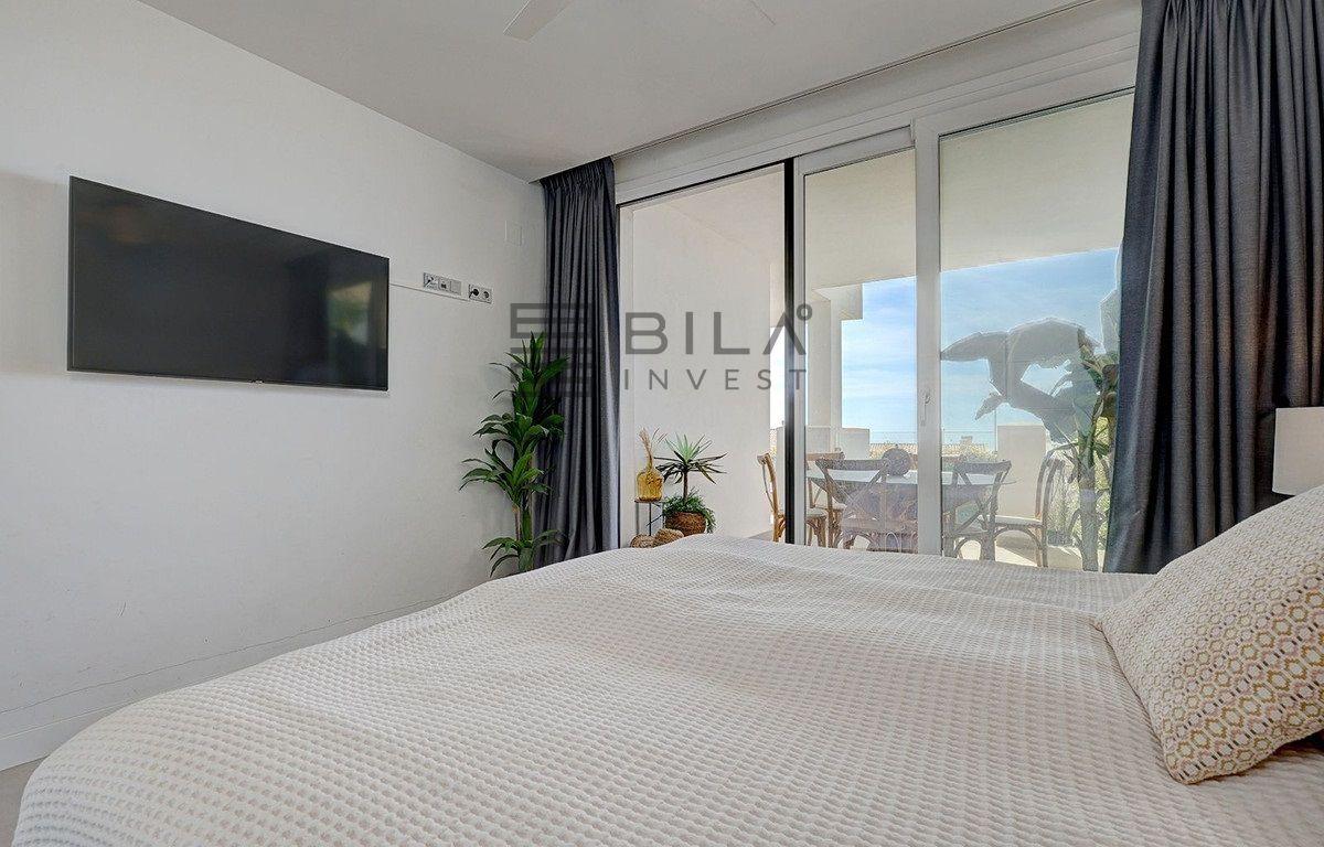 Flat for Sale in Benalmádena