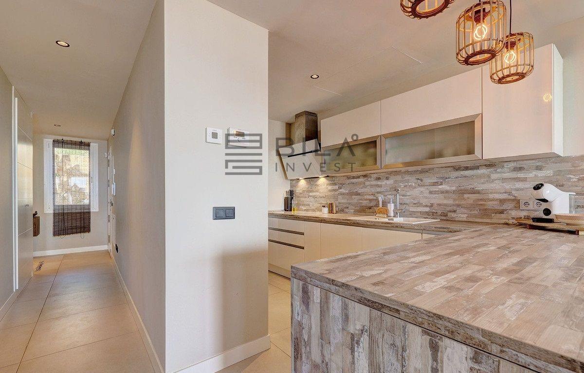 Flat for Sale in Benalmádena