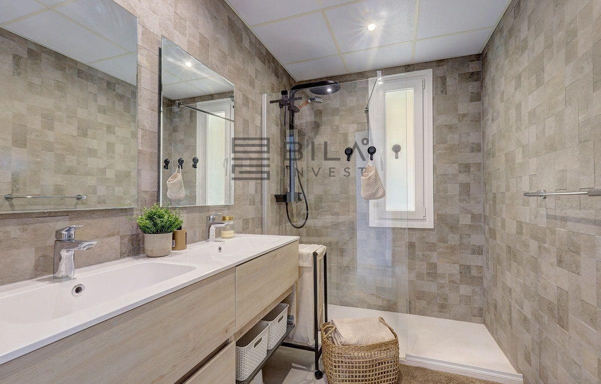 Flat for Sale in Benalmádena