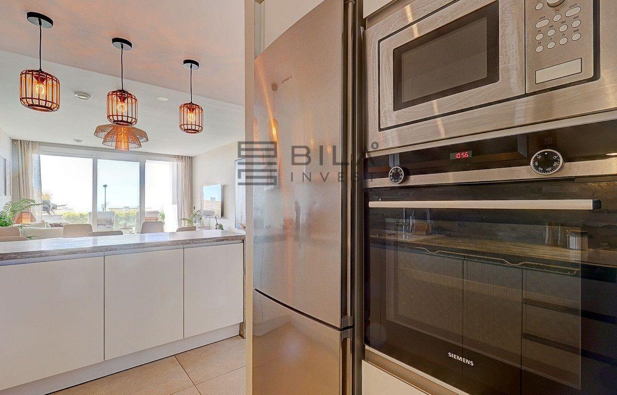 Flat for Sale in Benalmádena