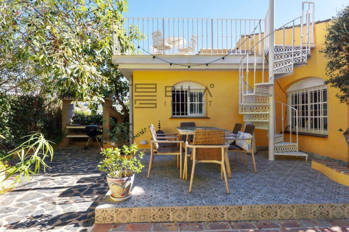 Chalet for Sale in Benalmádena