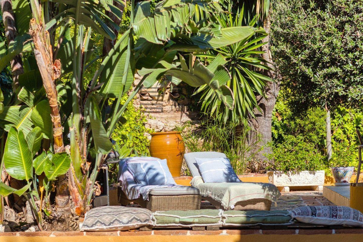 Chalet for Sale in Benalmádena