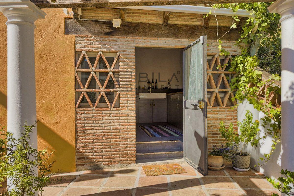 Chalet for Sale in Benalmádena