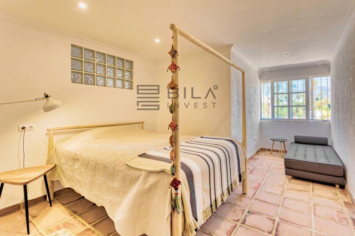 Chalet for Sale in Benalmádena